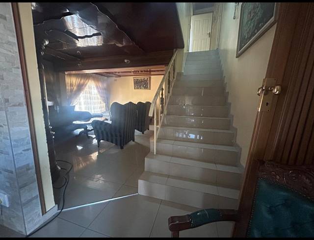 4 BEDROOM HOUSE FOR SALE IN STEEL PARK